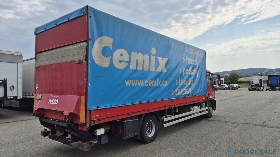 IVECO EUROCARGO ML 140E28 EURO 5 - valník s plachtou + hydraulické čelo 1,5 t - Camion cu prelată: Foto 3 IVECO EUROCARGO ML 140E28 EURO 5 - valník s plachtou + hydraulické čelo 1,5 t - Camion cu prelată: Foto 3