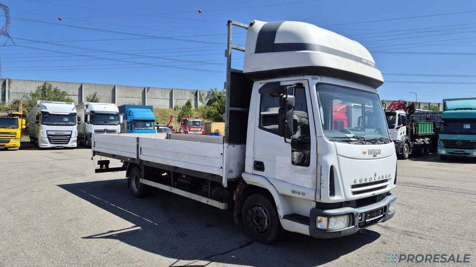 IVECO EUROCARGO ML 80E17 - valník - Camion platformă: Foto 1 IVECO EUROCARGO ML 80E17 - valník - Camion platformă: Foto 1