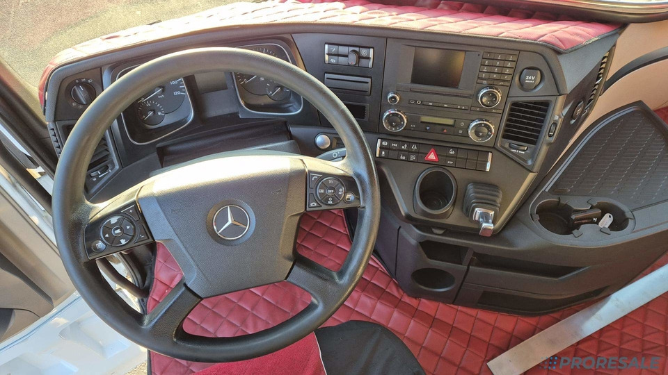 MERCEDES-BENZ ACTROS 2546 L 6X2 EURO 6 - pro přepravu BDF - Camion transport containere/ Swap body: Foto 4 MERCEDES-BENZ ACTROS 2546 L 6X2 EURO 6 - pro přepravu BDF - Camion transport containere/ Swap body: Foto 4