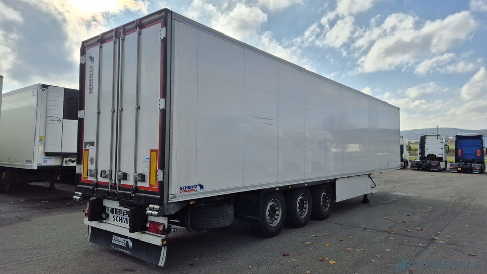 SCHMITZ CARGOBULL SKO 24/L - 13.4 FP60 COOL - mrazírenský - MULTITEMP + dělící stěna + dvojitá podlaha + agregát THERMO KING SLXi SPECTRUM - Semiremorcă frigider: Foto 3 SCHMITZ CARGOBULL SKO 24/L - 13.4 FP60 COOL - mrazírenský - MULTITEMP + dělící stěna + dvojitá podlaha + agregát THERMO KING SLXi SPECTRUM - Semiremorcă frigider: Foto 3