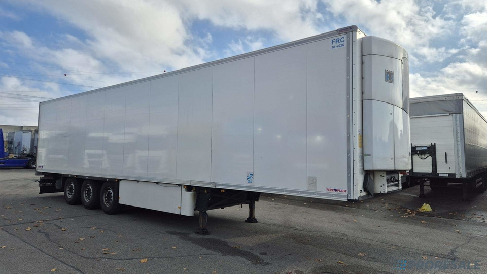 SCHMITZ CARGOBULL SKO 24/L - 13.4 FP60 COOL - mrazírenský - MULTITEMP + dělící stěna + dvojitá podlaha + agregát THERMO KING SLXi SPECTRUM - Semiremorcă frigider: Foto 1 SCHMITZ CARGOBULL SKO 24/L - 13.4 FP60 COOL - mrazírenský - MULTITEMP + dělící stěna + dvojitá podlaha + agregát THERMO KING SLXi SPECTRUM - Semiremorcă frigider: Foto 1