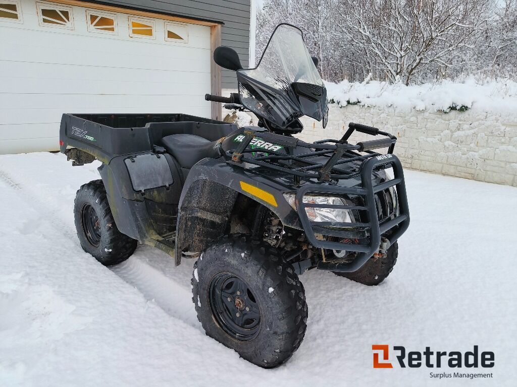 ATV ARCTIC CAT TBX 700 XT, 60km/t - Atv: Foto 1 ATV ARCTIC CAT TBX 700 XT, 60km/t - Atv: Foto 1
