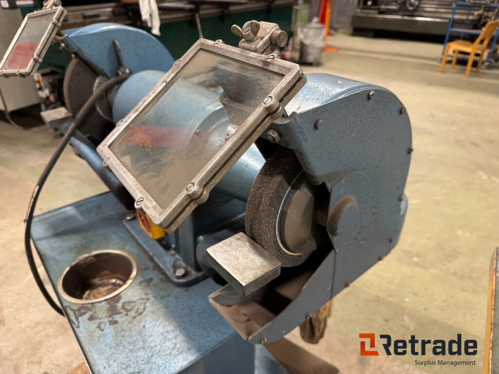 Pelarslip Arboga Maskiner EP312 - Echipament industrial: Foto 4 Pelarslip Arboga Maskiner EP312 - Echipament industrial: Foto 4