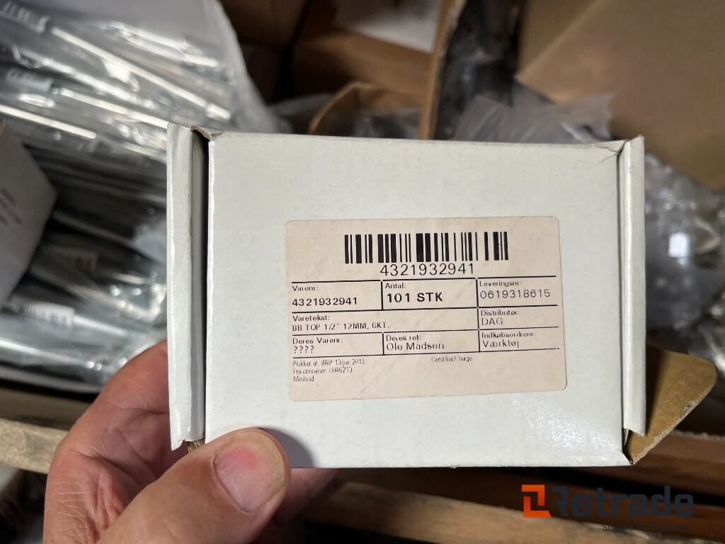 Værkstedsudstyr Lot med DIV. Toppe 1/2- 3/8 - 1/4 toppe - Echipament industrial: Foto 5 Værkstedsudstyr Lot med DIV. Toppe 1/2- 3/8 - 1/4 toppe - Echipament industrial: Foto 5