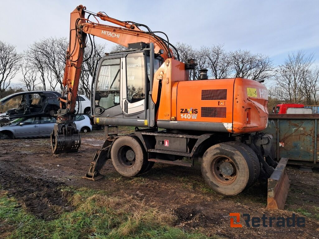 Gravemaskine Hitachi ZX 140W-3 - Excavator pe roţi: Foto 3 Gravemaskine Hitachi ZX 140W-3 - Excavator pe roţi: Foto 3