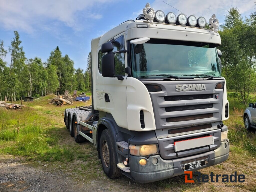 Lastväxlare tridem SCANIA R480 - Camion cu cârlig, Camion cu macara: Foto 2 Lastväxlare tridem SCANIA R480 - Camion cu cârlig, Camion cu macara: Foto 2