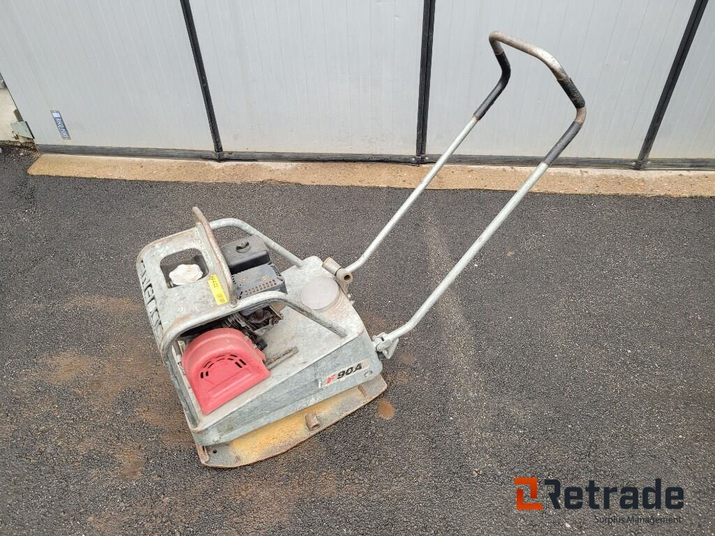 Markvibrator vibroplatta Swepac F90A - Echipamente de constructii: Foto 1 Markvibrator vibroplatta Swepac F90A - Echipamente de constructii: Foto 1