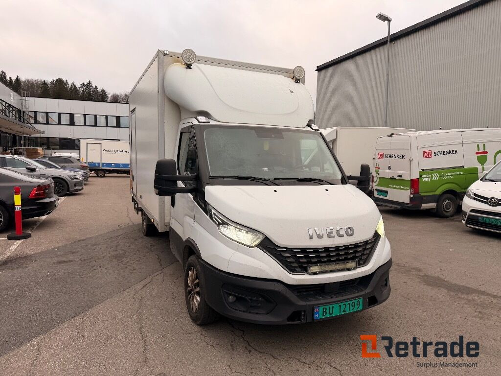 Skapbil IVECO 35S16 (parkert i Oslo) - Autoutilitară box: Foto 3 Skapbil IVECO 35S16 (parkert i Oslo) - Autoutilitară box: Foto 3