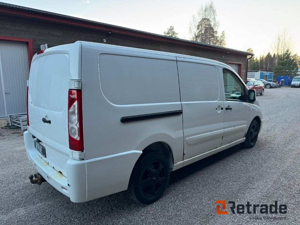 Skåpbil Peugeot Expert Panel Van 1.2t 2.0 HDi - Autoutilitară compactă: Foto 3 Skåpbil Peugeot Expert Panel Van 1.2t 2.0 HDi - Autoutilitară compactă: Foto 3