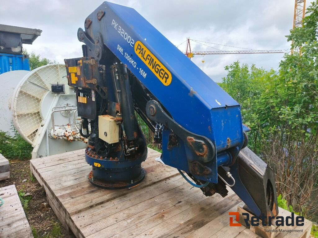 Stykkgods kran, Palfinger PK32002ME - Macara montată: Foto 1 Stykkgods kran, Palfinger PK32002ME - Macara montată: Foto 1