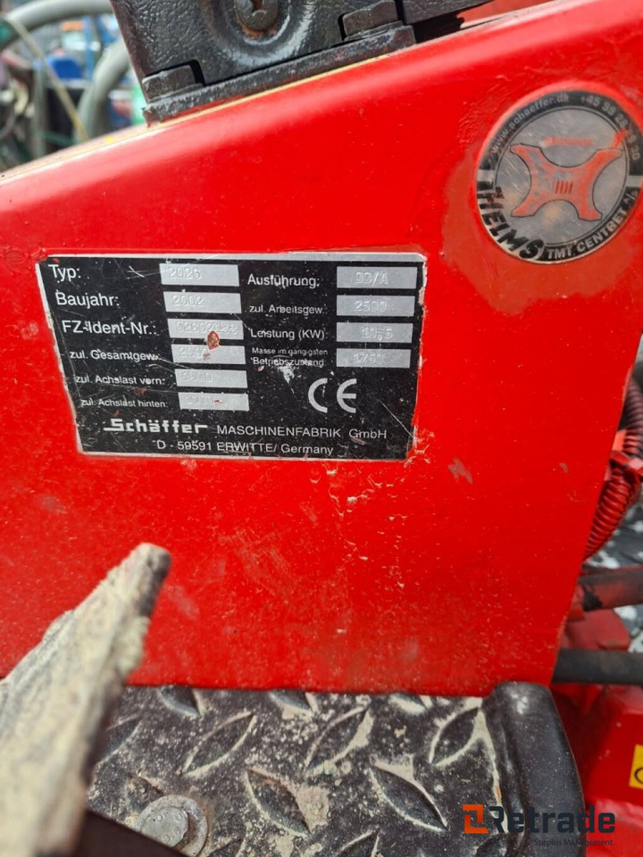 Redskapsbærer SCHAFFER 226 - Utilaje agricole: Foto 3 Redskapsbærer SCHAFFER 226 - Utilaje agricole: Foto 3