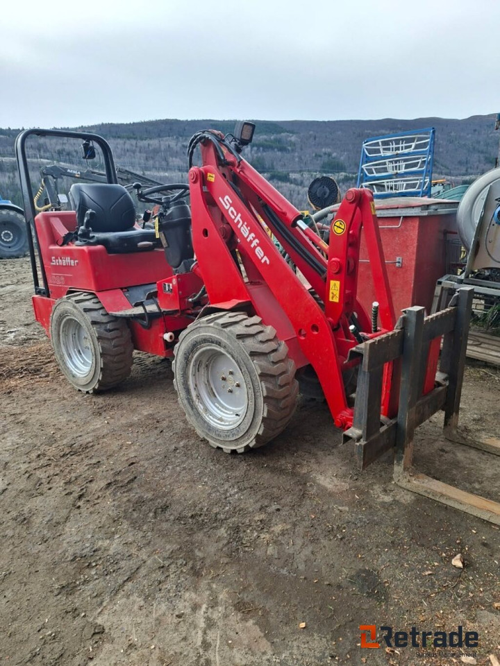 Redskapsbærer SCHAFFER 226 - Utilaje agricole: Foto 1 Redskapsbærer SCHAFFER 226 - Utilaje agricole: Foto 1
