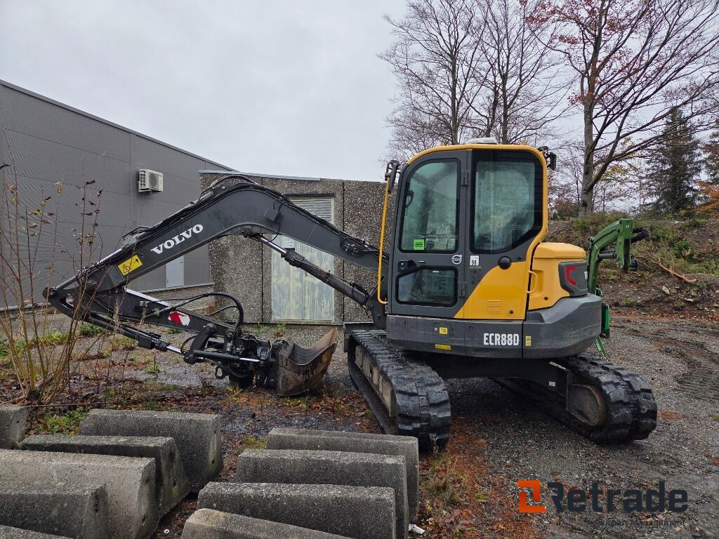 VOLVO ECR 88 2016 MOD ROTORTILT 3 BUCKET 2268 HOURS - Excavator pe şenile: Foto 1 VOLVO ECR 88 2016 MOD ROTORTILT 3 BUCKET 2268 HOURS - Excavator pe şenile: Foto 1