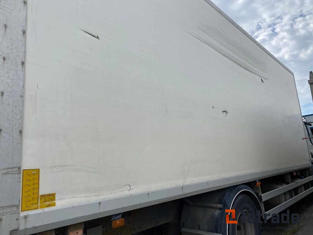 VOLVO FE-280 - Camion frigider: Foto 4 VOLVO FE-280 - Camion frigider: Foto 4