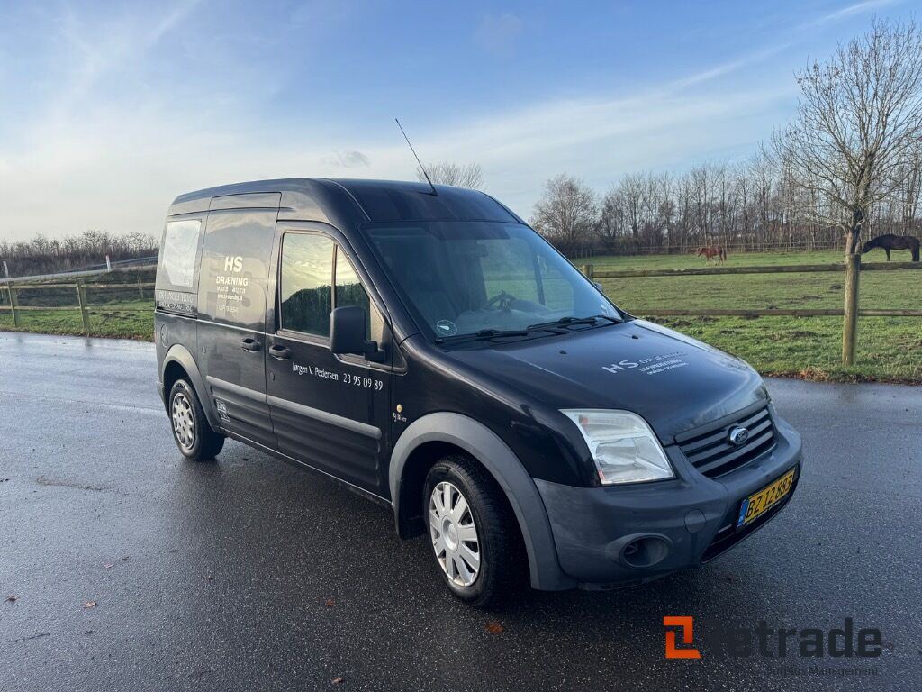 Varevogn FORD TRANSIT CONNECT 230 L 1,8 TDCI - Automobil: Foto 2 Varevogn FORD TRANSIT CONNECT 230 L 1,8 TDCI - Automobil: Foto 2
