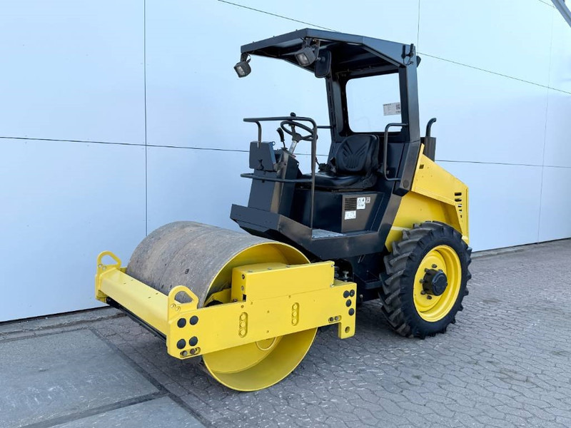 Bomag BW124DH-3 - Dutch Machine / Only 2104 Hours! - Cilindru compactor: Foto 2 Bomag BW124DH-3 - Dutch Machine / Only 2104 Hours! - Cilindru compactor: Foto 2