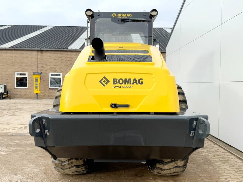 Bomag BW226D-5CL - NEW / Cummins engine - Cilindru compactor: Foto 4 Bomag BW226D-5CL - NEW / Cummins engine - Cilindru compactor: Foto 4