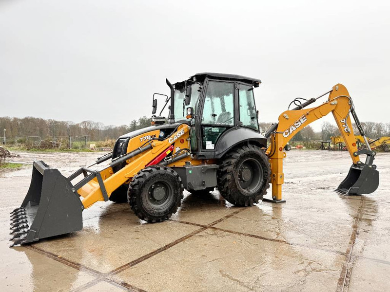 Case 770EX 4WD - New / Unused / Hammer Lines - Buldoexcavator: Foto 1 Case 770EX 4WD - New / Unused / Hammer Lines - Buldoexcavator: Foto 1