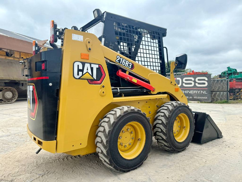 Cat 216B3 - New / Unused / Extra Hydraulic - Mini încărcător: Foto 5 Cat 216B3 - New / Unused / Extra Hydraulic - Mini încărcător: Foto 5