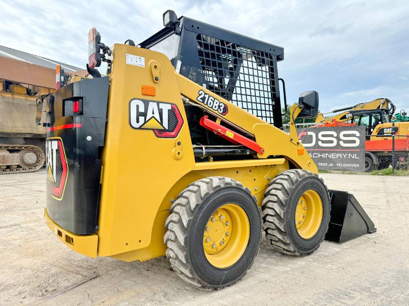 Cat 216B3 - New / Unused / Extra Hydraulic - Mini încărcător: Foto 5 Cat 216B3 - New / Unused / Extra Hydraulic - Mini încărcător: Foto 5