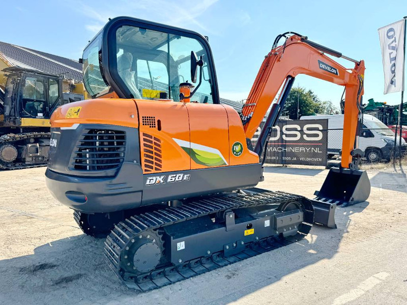 Develon DX60E-10N - New / Unused / 2024 Model - Mini excavator: Foto 5 Develon DX60E-10N - New / Unused / 2024 Model - Mini excavator: Foto 5