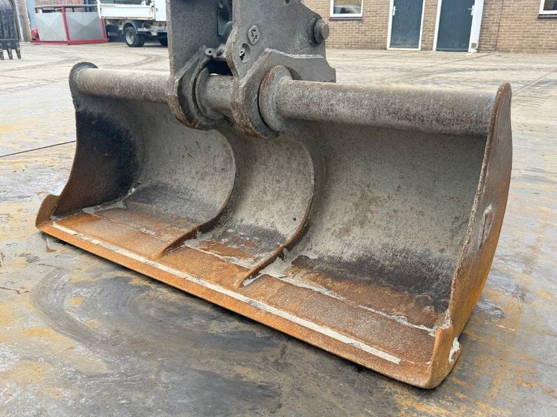 Mini excavator JCB 86C-1 - Hammer Lines / Quick Coupler: Foto 16 Mini excavator JCB 86C-1 - Hammer Lines / Quick Coupler: Foto 16