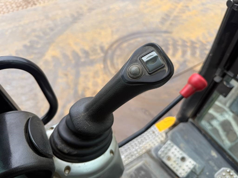 Mini excavator JCB 86C-1 - Hammer Lines / Quick Coupler: Foto 9 Mini excavator JCB 86C-1 - Hammer Lines / Quick Coupler: Foto 9