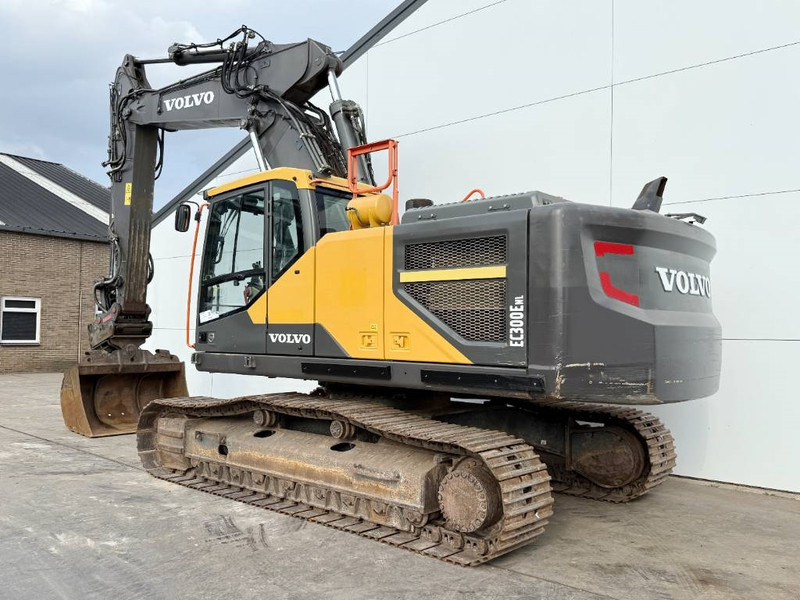 Volvo EC300ENL - Oilquick / Triple Boom / Tilting Bucket - Excavator pe şenile: Foto 3 Volvo EC300ENL - Oilquick / Triple Boom / Tilting Bucket - Excavator pe şenile: Foto 3