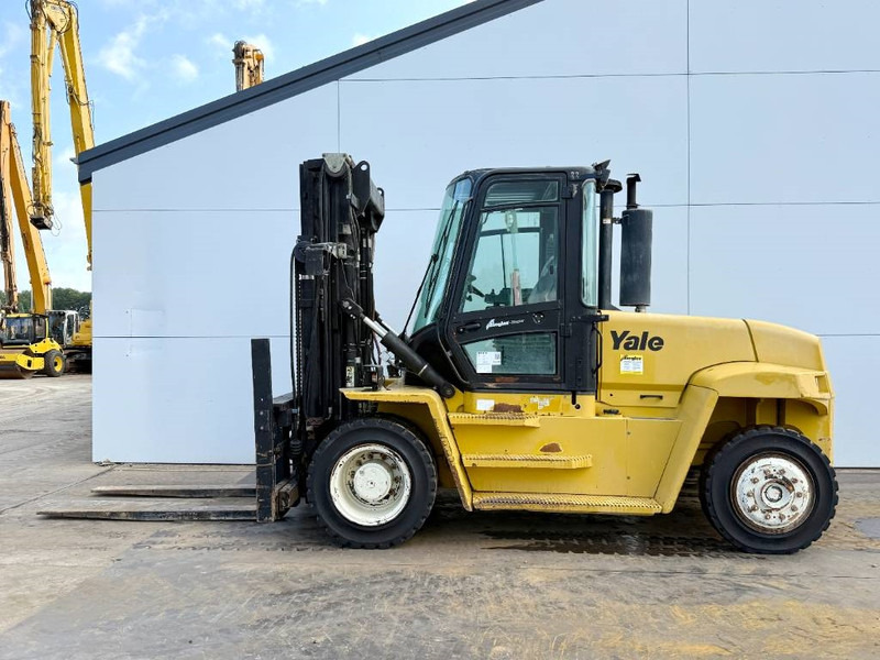 Yale GDP120DB - Triplex / Side Shift / Fork Positioners - Stivuitor diesel: Foto 3 Yale GDP120DB - Triplex / Side Shift / Fork Positioners - Stivuitor diesel: Foto 3