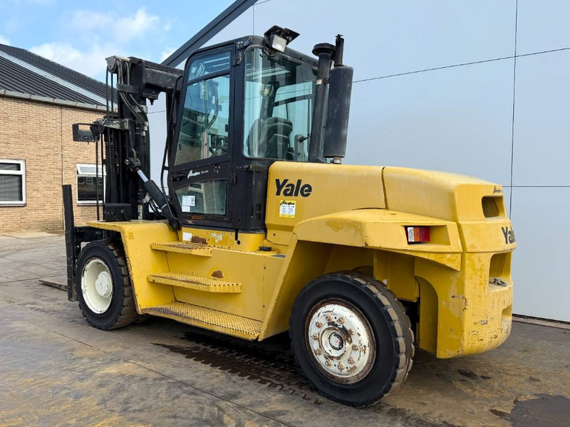 Yale GDP120DB - Triplex / Side Shift / Fork Positioners - Stivuitor diesel: Foto 4 Yale GDP120DB - Triplex / Side Shift / Fork Positioners - Stivuitor diesel: Foto 4