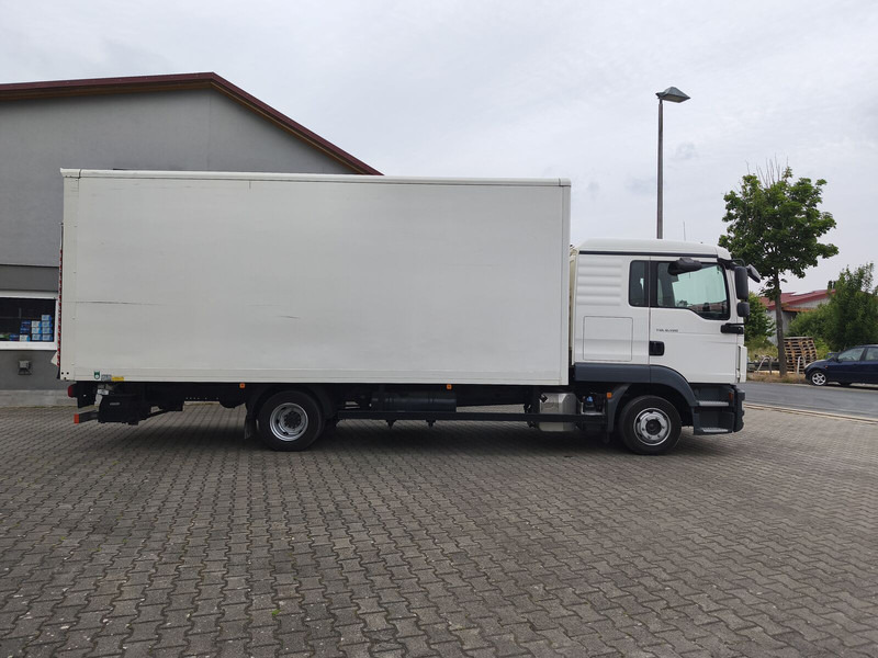 MAN TGL 8.190 - Camion furgon: Foto 4 MAN TGL 8.190 - Camion furgon: Foto 4