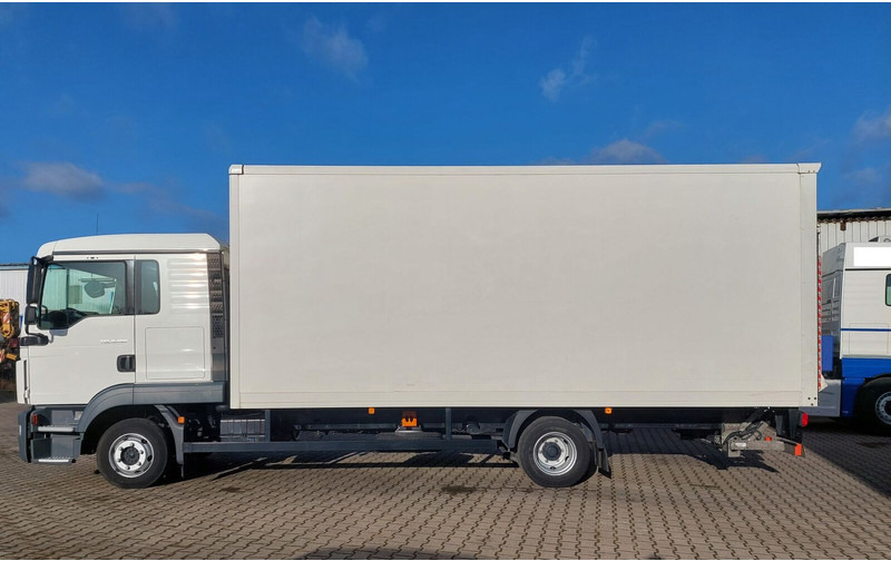 MAN TGL 8.190 L gFH Koffer LBW AHK (25) TÜV NEU - Camion furgon: Foto 5 MAN TGL 8.190 L gFH Koffer LBW AHK (25) TÜV NEU - Camion furgon: Foto 5