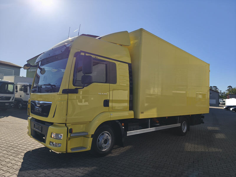 MAN TGL 8.220 - Camion furgon: Foto 2 MAN TGL 8.220 - Camion furgon: Foto 2