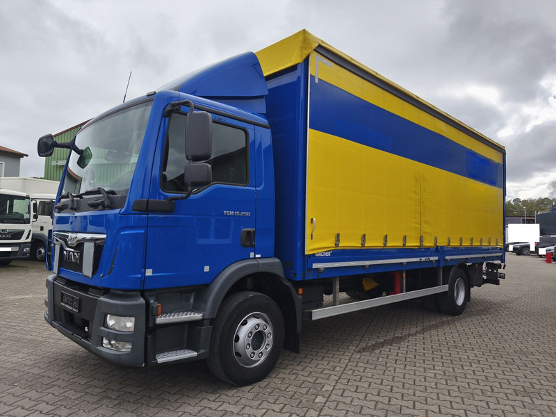 MAN TGM 15.250 Plane Gardine Euro 6 4x2 AHK LBW (39) - Camion cu prelată: Foto 1 MAN TGM 15.250 Plane Gardine Euro 6 4x2 AHK LBW (39) - Camion cu prelată: Foto 1