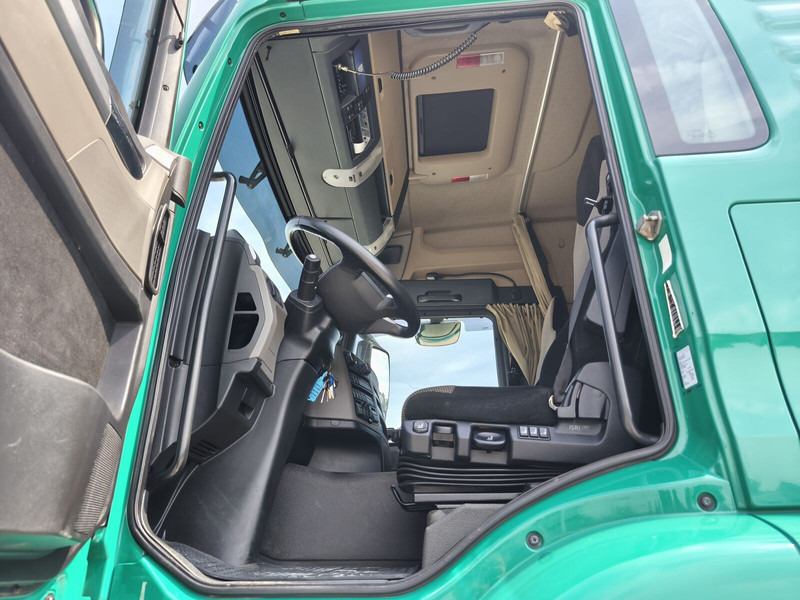 Camion forestier, Camion cu macara MAN TGX 33.500 Holz LKW Euro6 6x4 (9): Foto 14