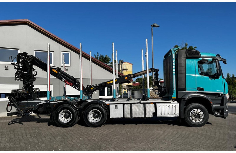 Mercedes-Benz Arocs 2653 - Camion forestier: Foto 4 Mercedes-Benz Arocs 2653 - Camion forestier: Foto 4