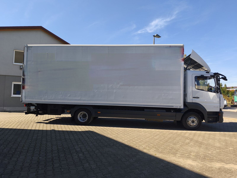 Mercedes-Benz Atego 1223 - Camion furgon: Foto 4 Mercedes-Benz Atego 1223 - Camion furgon: Foto 4
