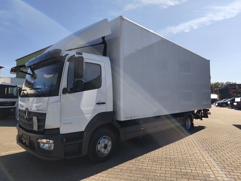 Mercedes-Benz Atego 1223 - Camion furgon: Foto 1 Mercedes-Benz Atego 1223 - Camion furgon: Foto 1