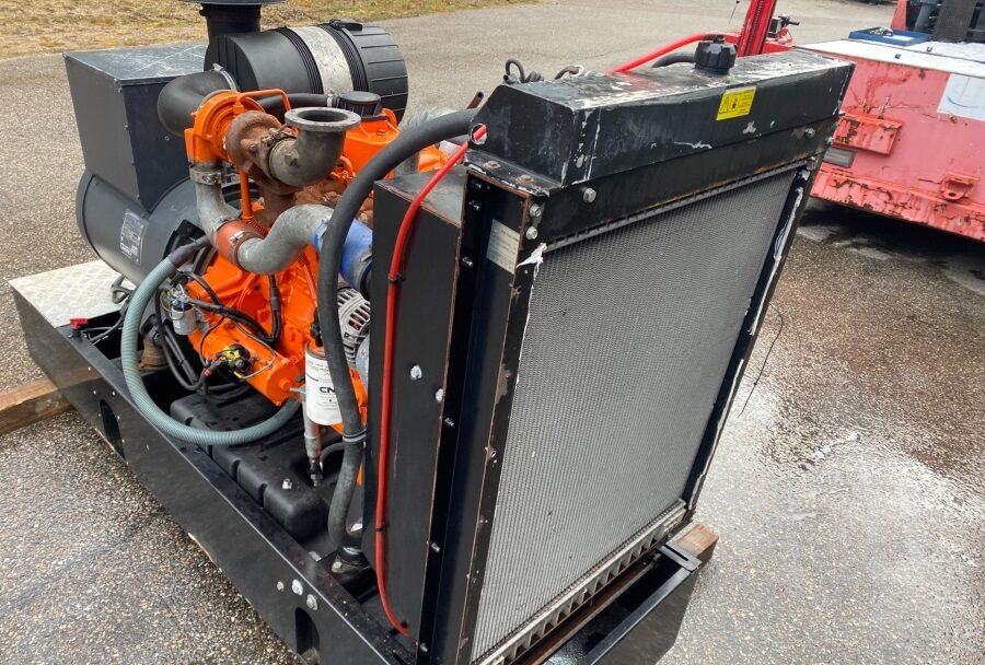 Diversen ECP34 2S4 - Iveco Engine,126kVA,New oils, filters, Mecc Alte ECP34 2S4 - Iveco Engine,126kVA,New oils, filters, Like New - Generator electric: Foto 5 Diversen ECP34 2S4 - Iveco Engine,126kVA,New oils, filters, Mecc Alte ECP34 2S4 - Iveco Engine,126kVA,New oils, filters, Like New - Generator electric: Foto 5