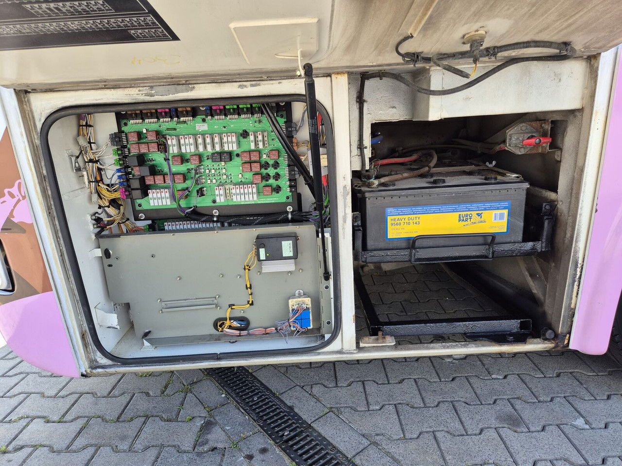 Autocar Irisbus Iveco 330 KM / Solar Panels / NEW Equiped: Foto 28 Autocar Irisbus Iveco 330 KM / Solar Panels / NEW Equiped: Foto 28