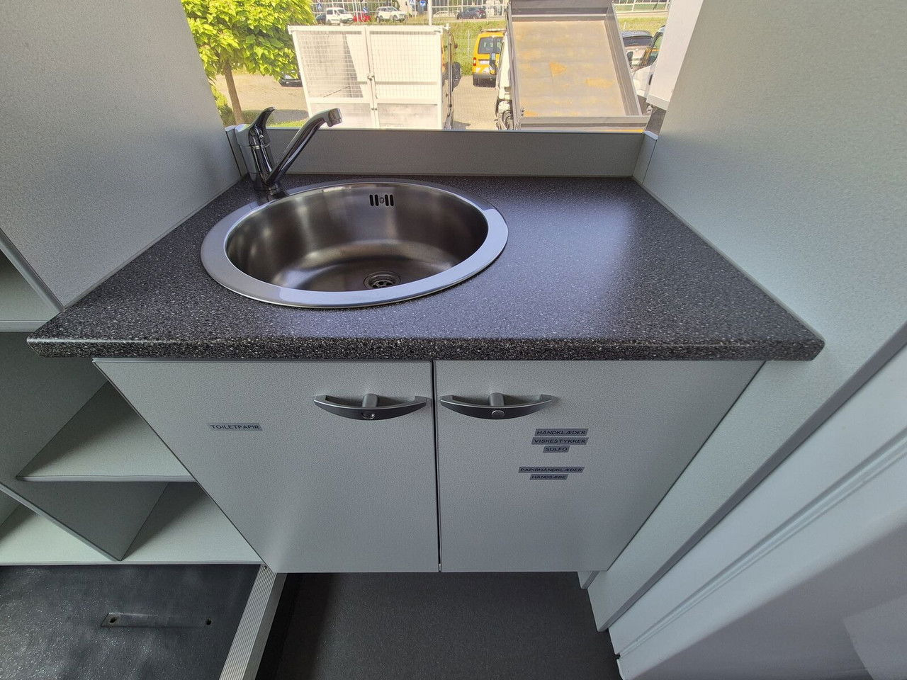 Autocar Irisbus Iveco 330 KM / Solar Panels / NEW Equiped: Foto 19 Autocar Irisbus Iveco 330 KM / Solar Panels / NEW Equiped: Foto 19