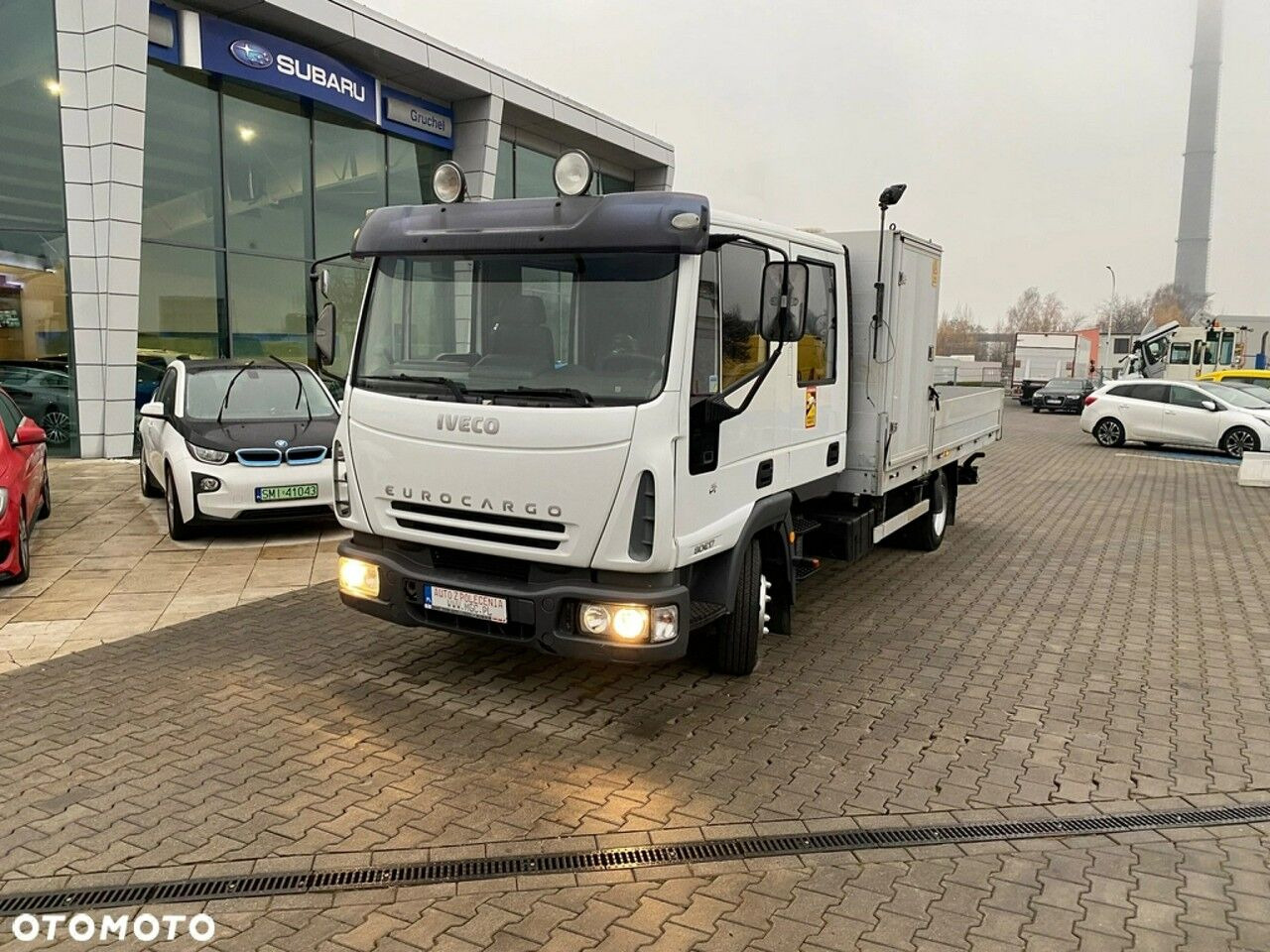Iveco Eurocargo ML80E17 - Camion platformă, Camion cu macara: Foto 3 Iveco Eurocargo ML80E17 - Camion platformă, Camion cu macara: Foto 3