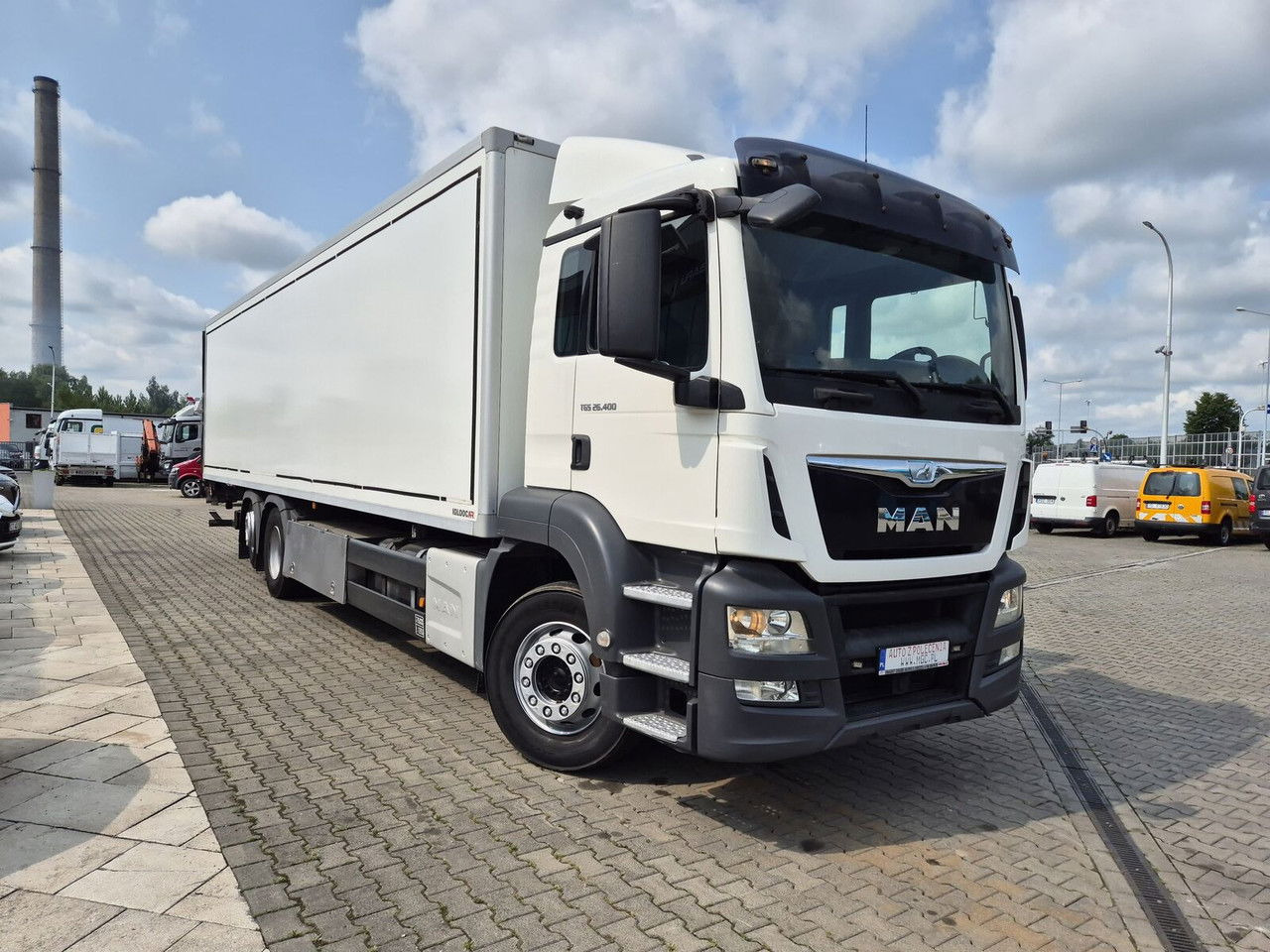 MAN TGS 26.400 Long Container 24 Europalet - Camion frigider: Foto 4 MAN TGS 26.400 Long Container 24 Europalet - Camion frigider: Foto 4