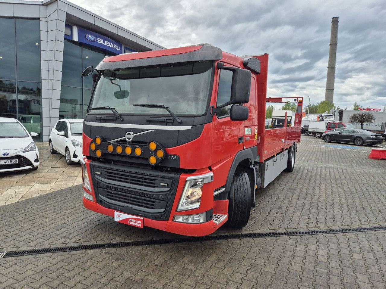 Volvo FM 330 Webasto / HDS Hiab / 1 Owner - Camion platformă, Camion cu macara: Foto 3 Volvo FM 330 Webasto / HDS Hiab / 1 Owner - Camion platformă, Camion cu macara: Foto 3
