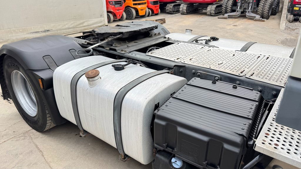 DAF XF 460 FT 4x2 tractor unit - retarder - Cap tractor: Foto 4 DAF XF 460 FT 4x2 tractor unit - retarder - Cap tractor: Foto 4