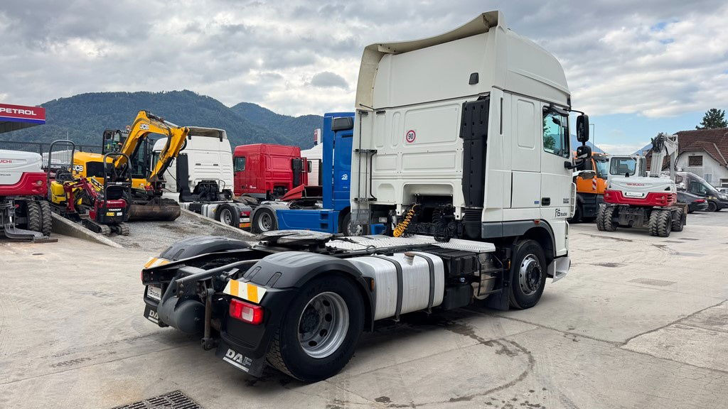 DAF XF 460 FT 4x2 tractor unit - retarder - Cap tractor: Foto 5 DAF XF 460 FT 4x2 tractor unit - retarder - Cap tractor: Foto 5