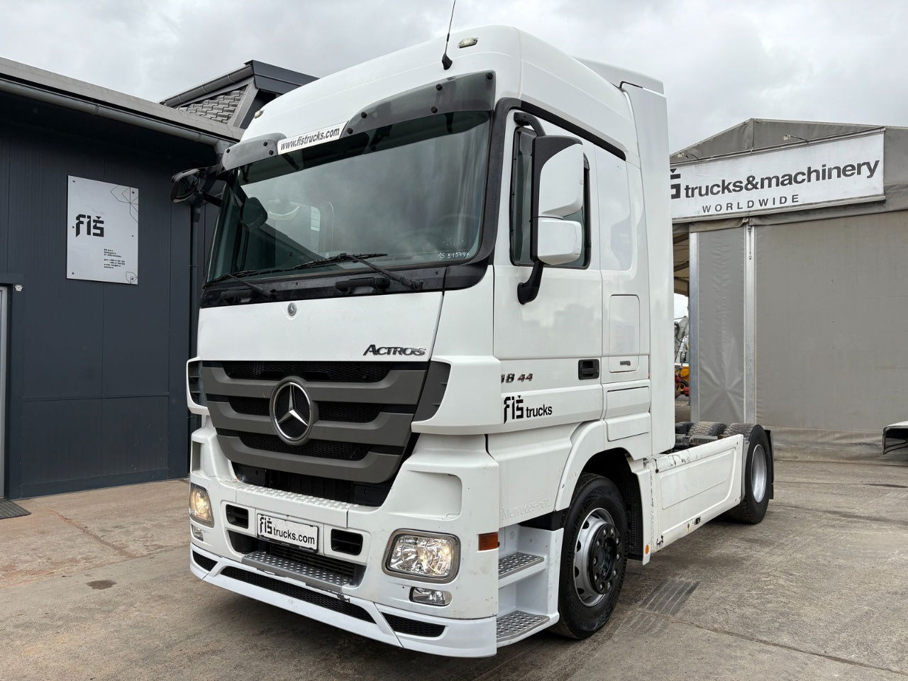 Mercedes-Benz Actros 1844 4x2 - tractor unit - retarder - Cap tractor: Foto 1 Mercedes-Benz Actros 1844 4x2 - tractor unit - retarder - Cap tractor: Foto 1