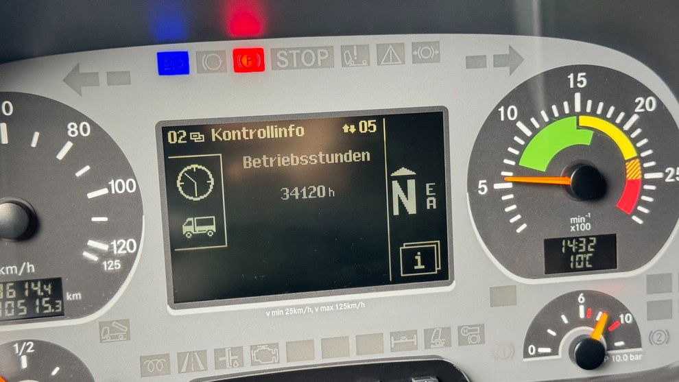 Cap tractor Mercedes-Benz Actros 1844 4x2 - tractor unit - retarder: Foto 23