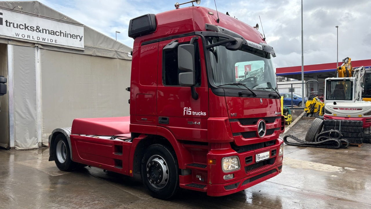 Mercedes-Benz Actros 1844 4x2 tractor unit - retarder - Cap tractor: Foto 2 Mercedes-Benz Actros 1844 4x2 tractor unit - retarder - Cap tractor: Foto 2