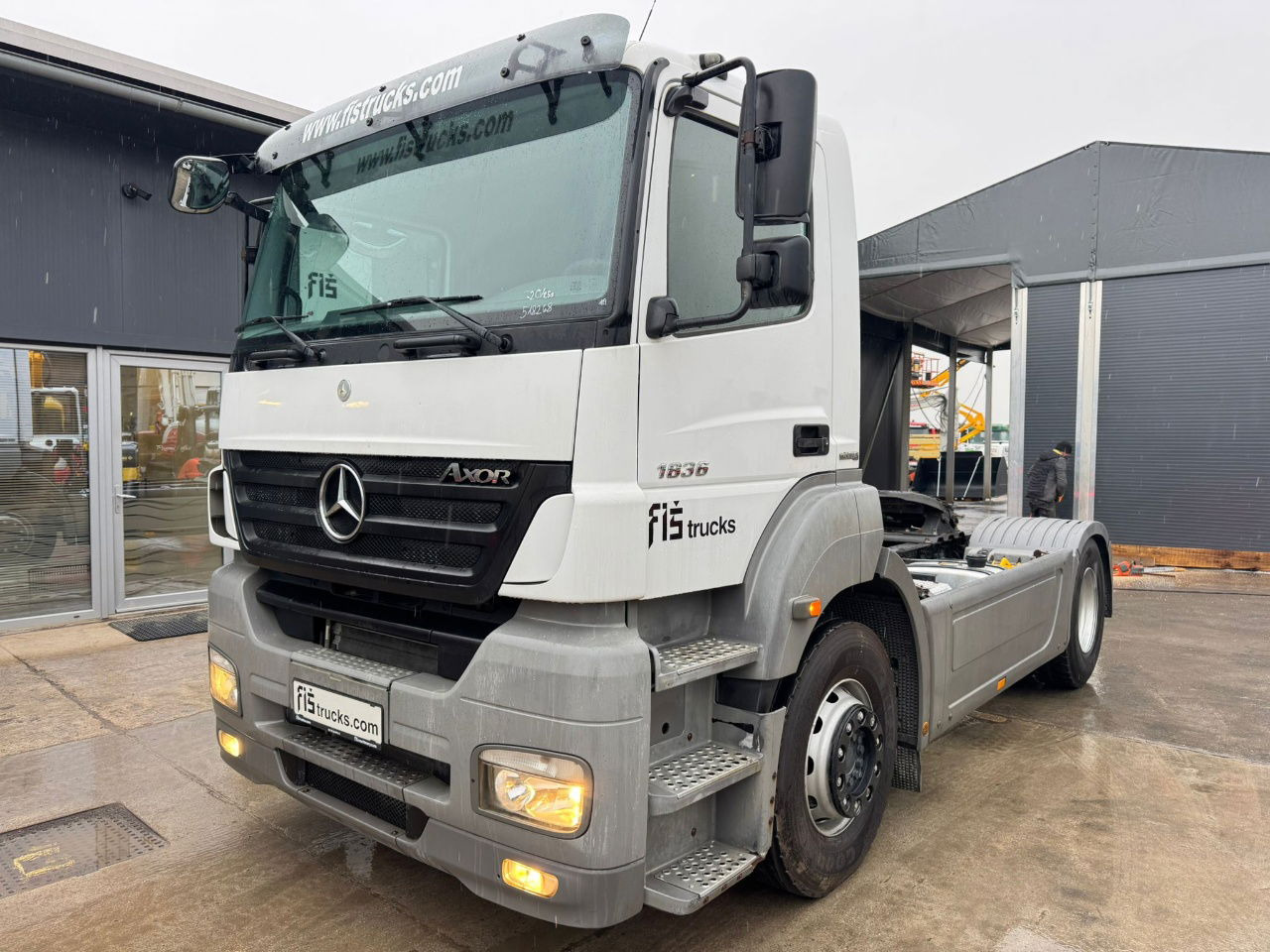Mercedes-Benz Axor 1836 4x2 tipper hydraulics - Cap tractor: Foto 1 Mercedes-Benz Axor 1836 4x2 tipper hydraulics - Cap tractor: Foto 1